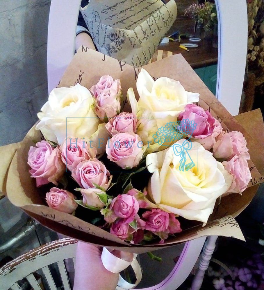 Букет цветов из: Розы